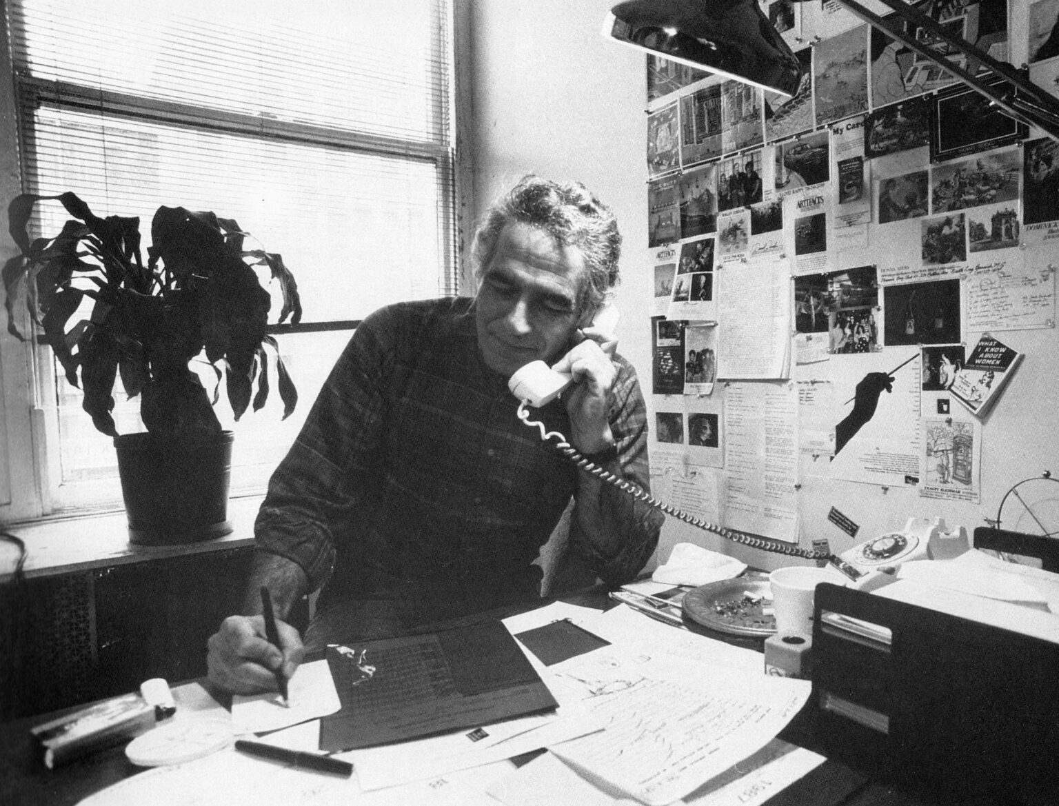1987 B&W photo of Sam Martine in his SVA office